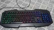 Trust GXT Avonn Teclado Gaming RGB Grande