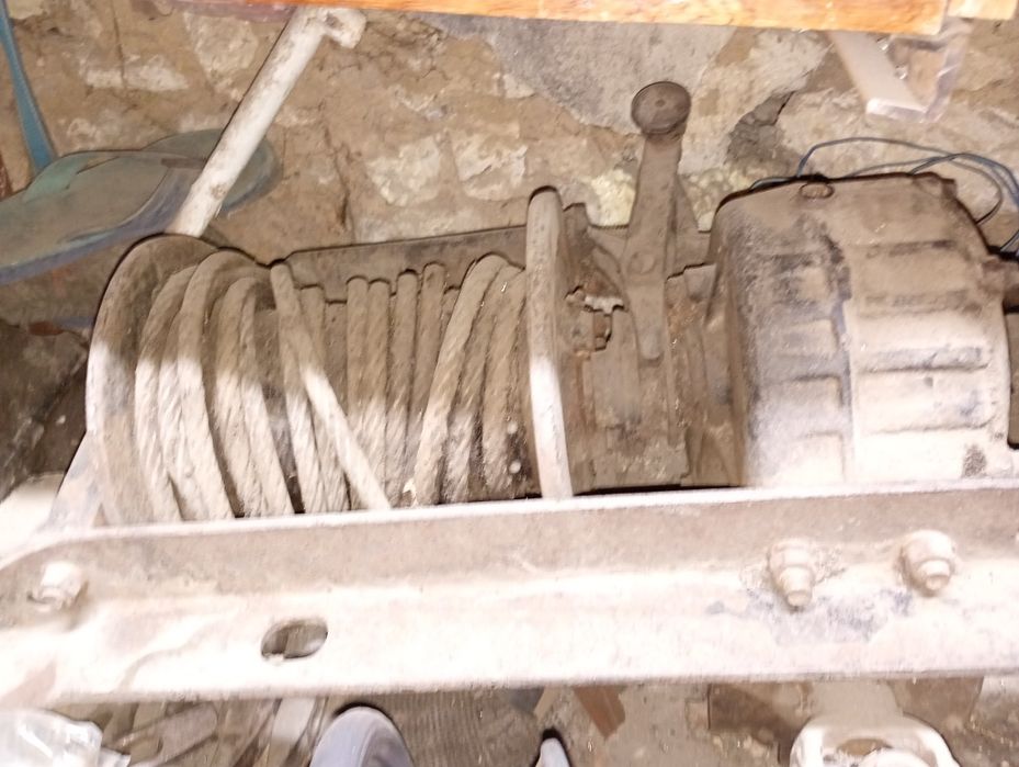 Продам лебідку зі зберігання газ 66