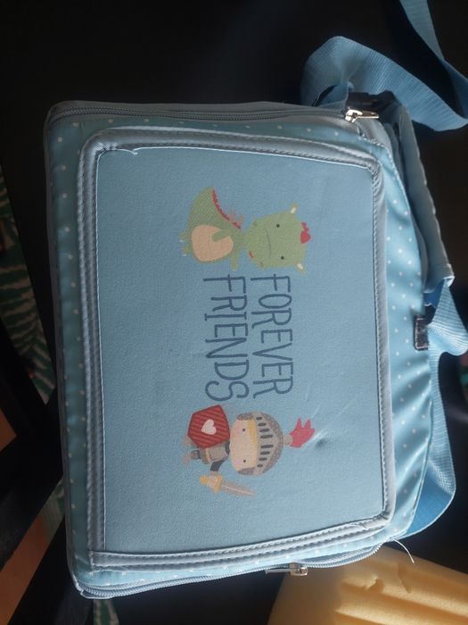 Cadeira de mesa da viagem