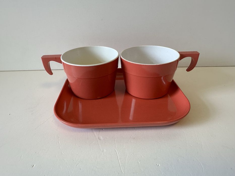 Conjunto de café em baquelite para a TAP.