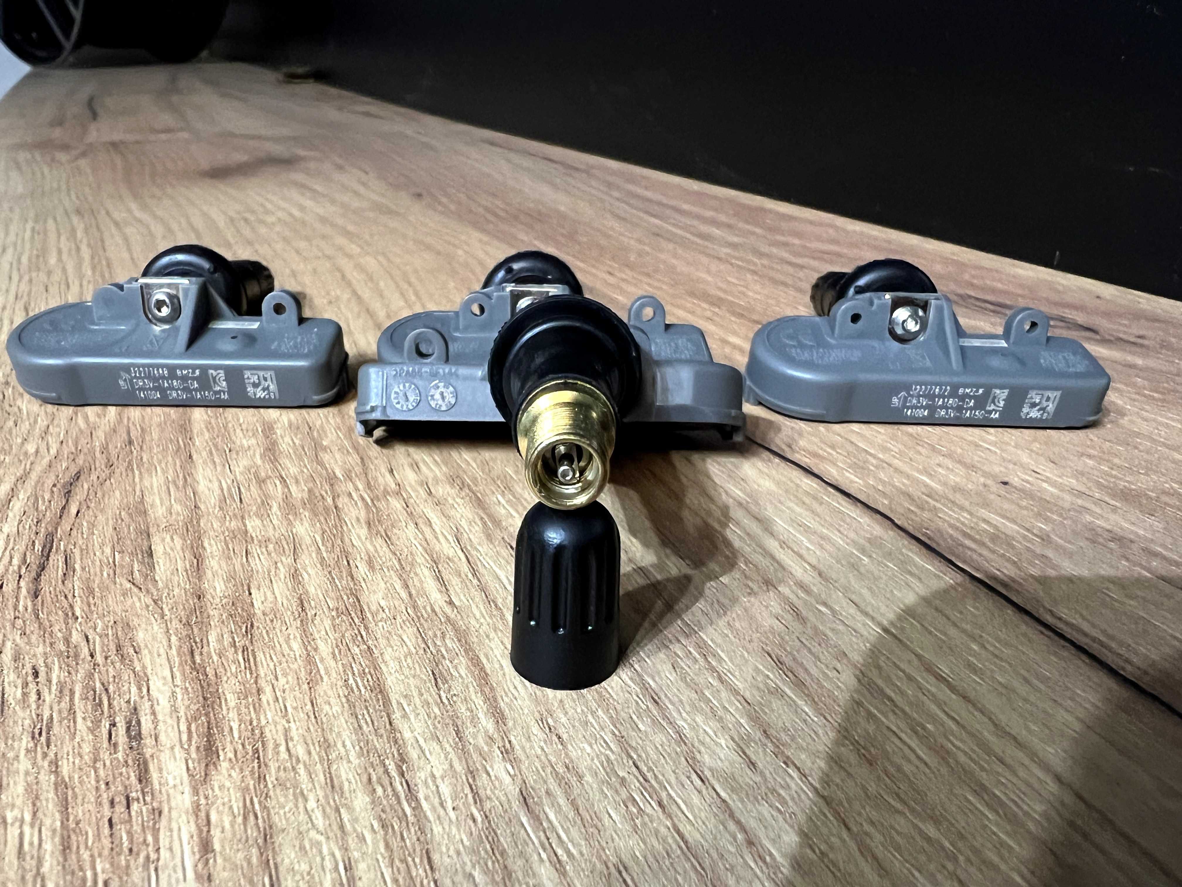 Czujniki ciśnienia opon powietrza FORD^ 433MHz TPMS Nowe^