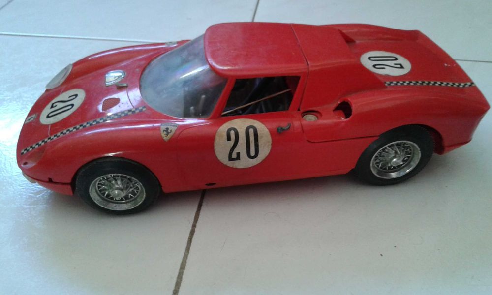 FERRARI Le Mans nº. 20 - 35 cm - VANSA - década de 1960 - Espanha