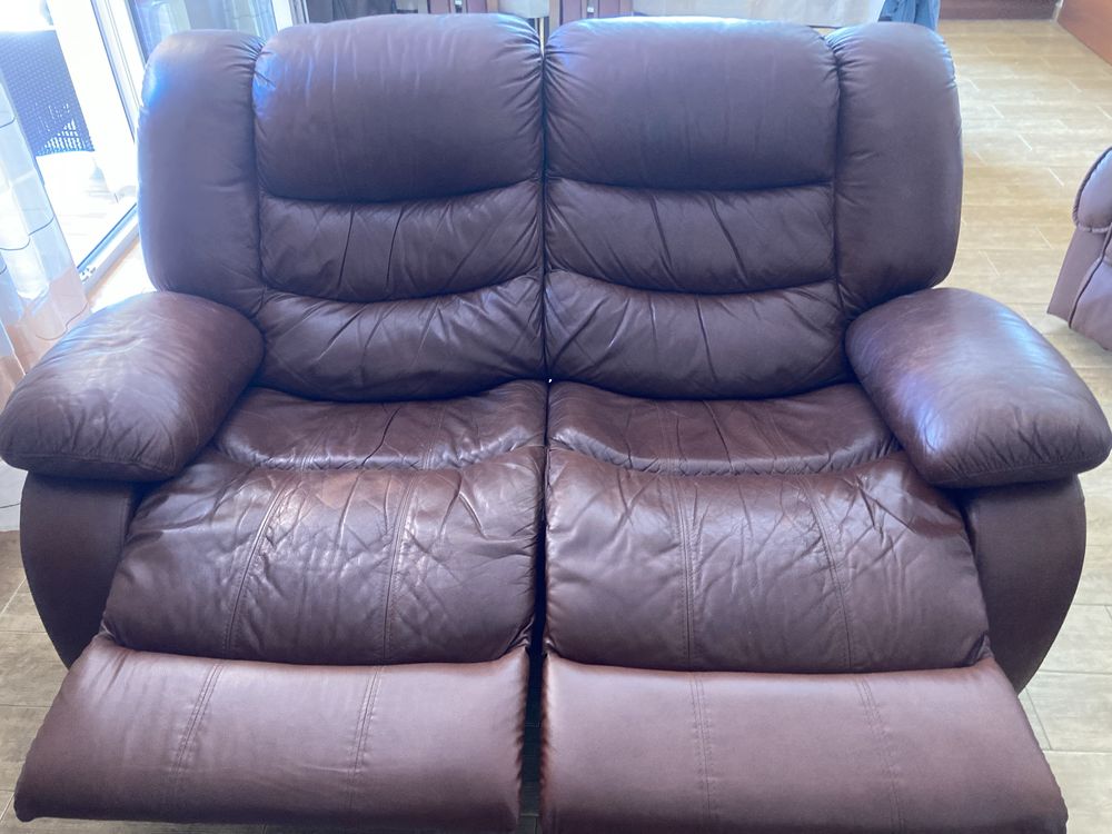 Dwuosobowa sofa skórzana z funkcją relax