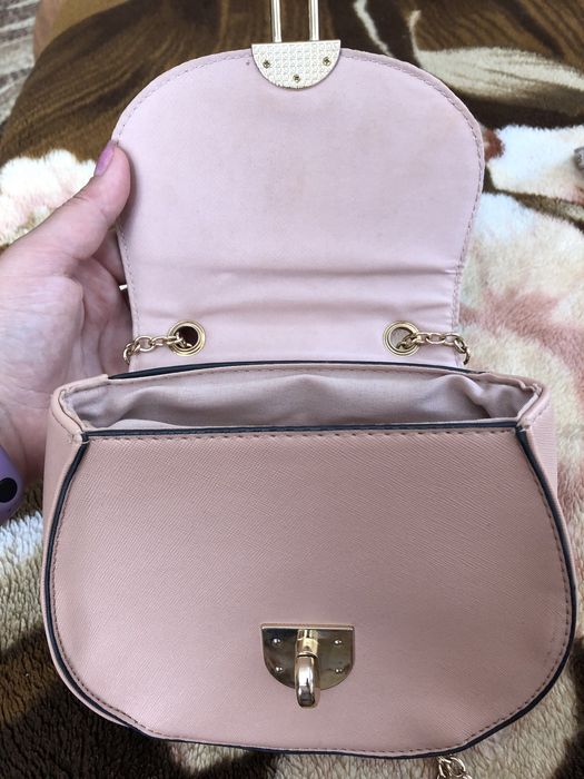 Пудрова сумка