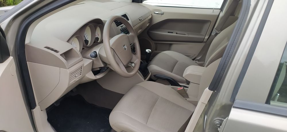 Dodge Caliber Salon Polska
