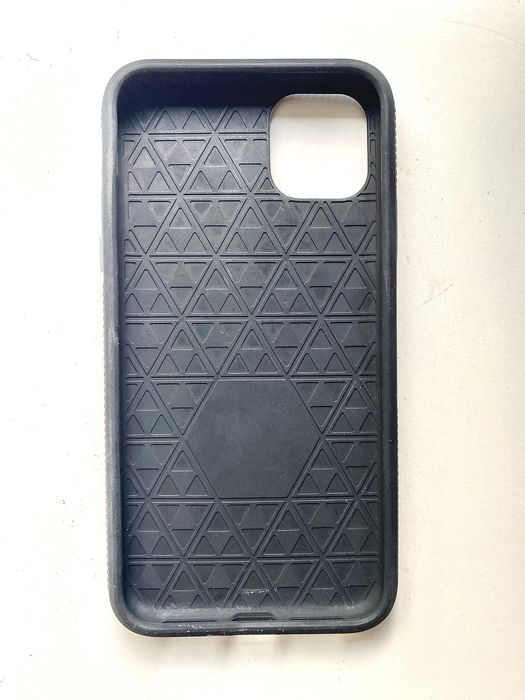 Czarne etui iPhone 11 Pro Max