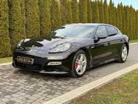 Porsche Panamera GTS V8
