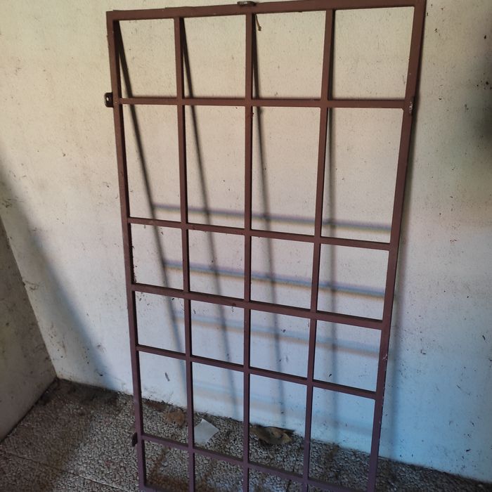 Grades em ferro (diversos usos)