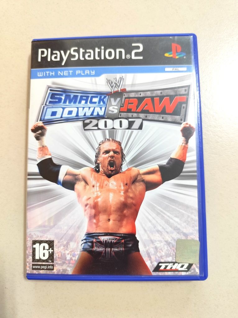Jogo para PlayStation 2 (PS2) - Smack Down vs Raw 2007