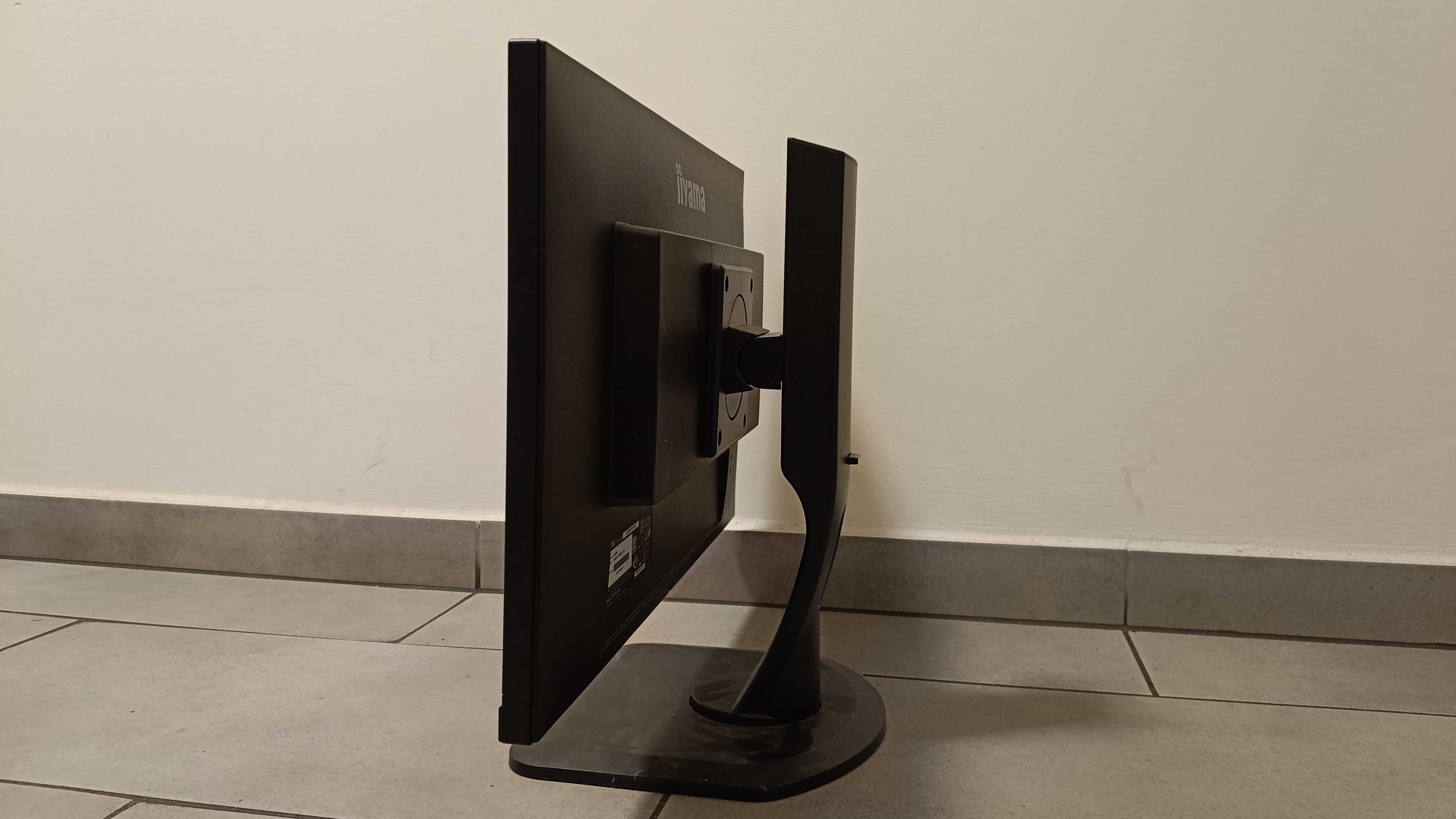 Monitor Iiyama ProLite stan powystawowy