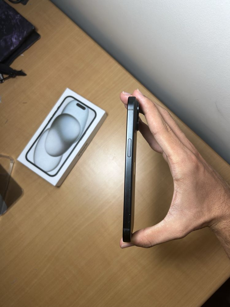 iPhone 15 Preto 128GB | Como Novo | 100% Bateria |