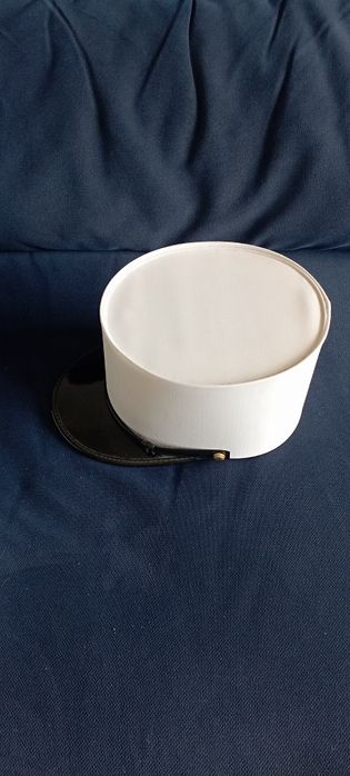 3 chapéus militares franceses