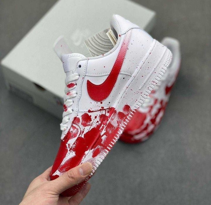 (БЕЗ ПЕРЕДОПЛАТИ) Nike Air Force 1 Blood Custom найк аір аер форс білі