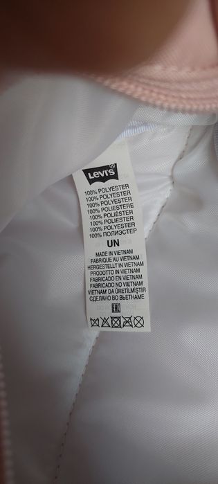 Levis новая сумка сумочка на пояс через плечо.