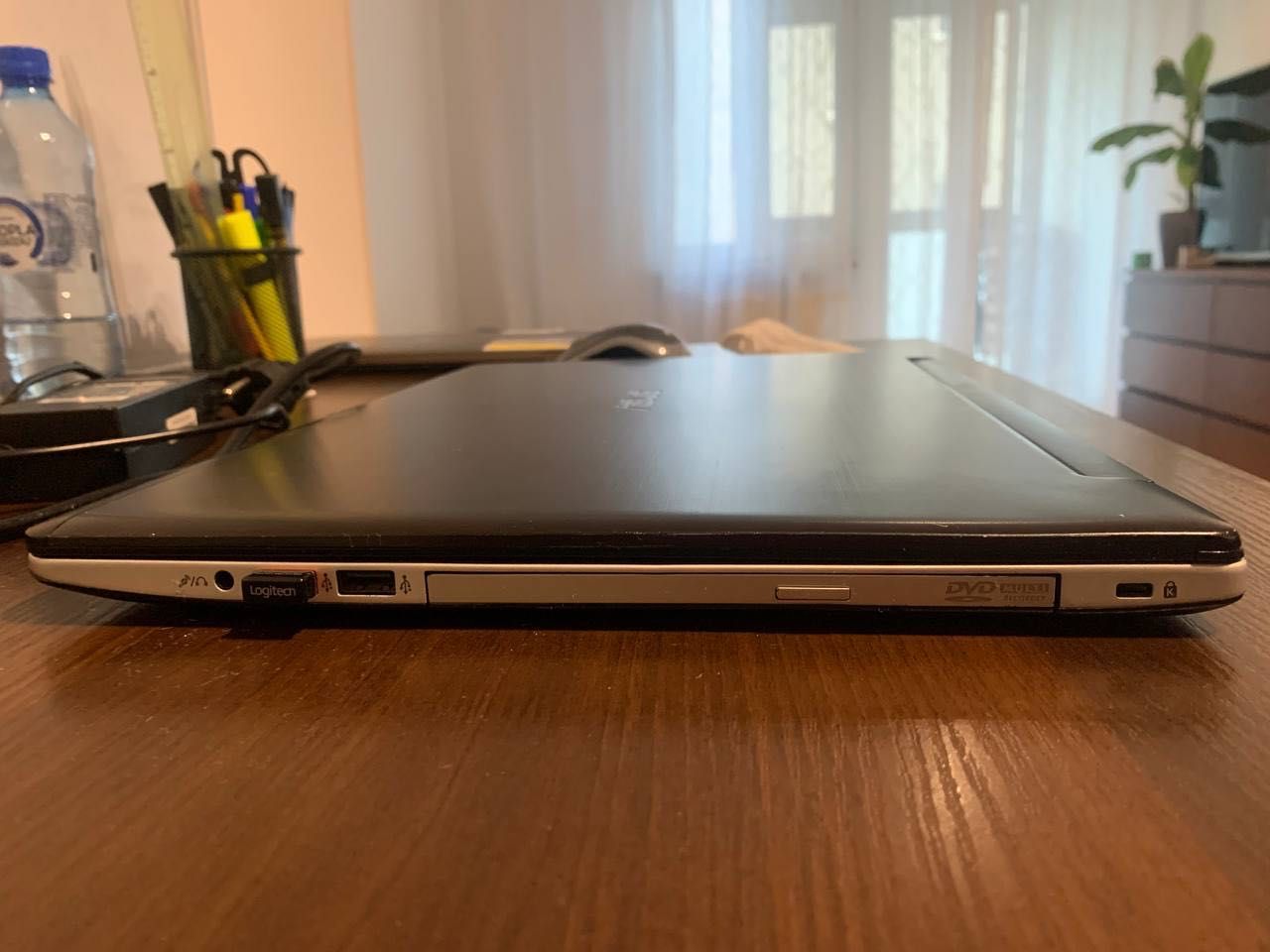 Laptop ASUS S550CB, ekran dotykowy