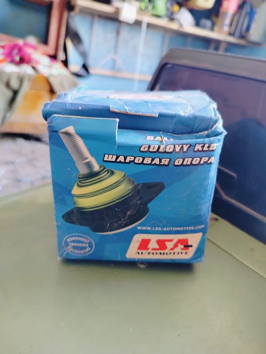 Опора кульова верхня і  нижня, ВАЗ 2101-2107,