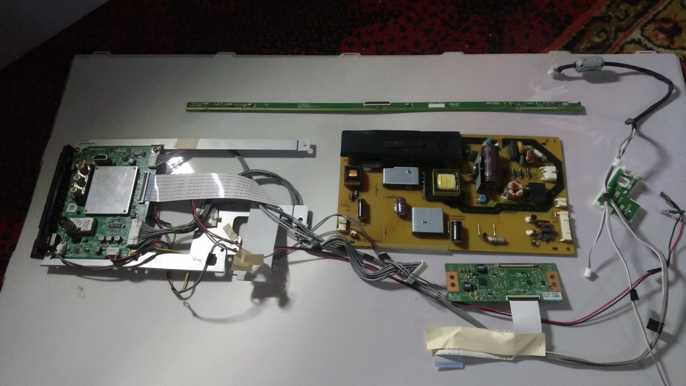 Телевізор toshiba