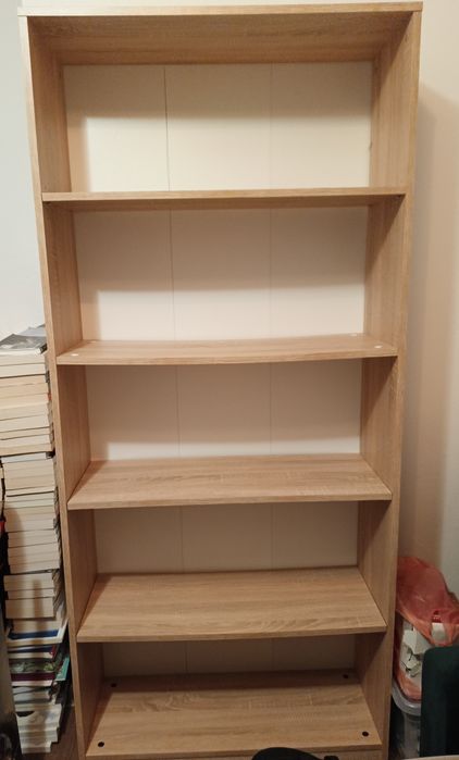 Regał na książki  jasny dąb