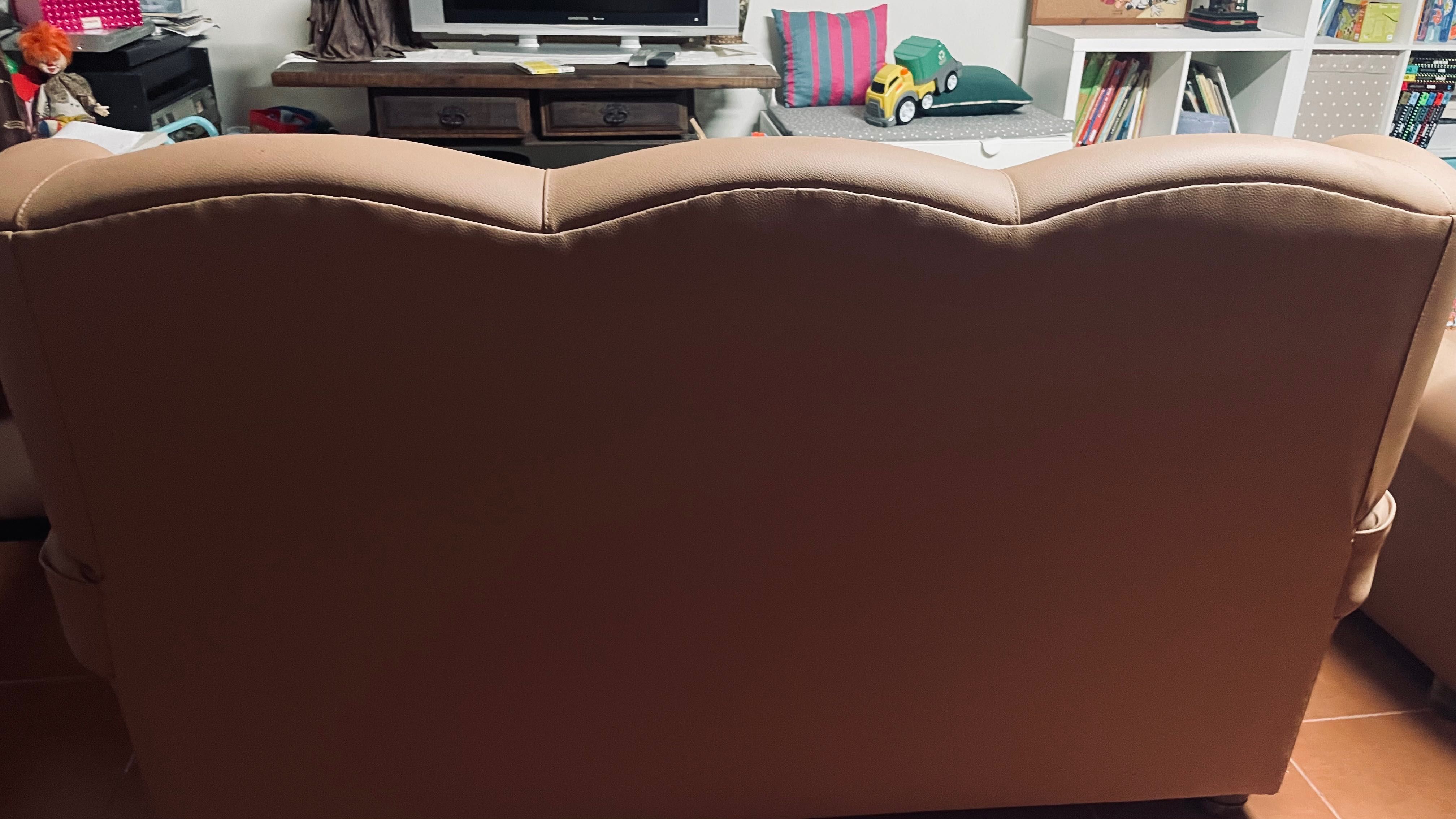 Conjunto de sofás estofados Napa Camel