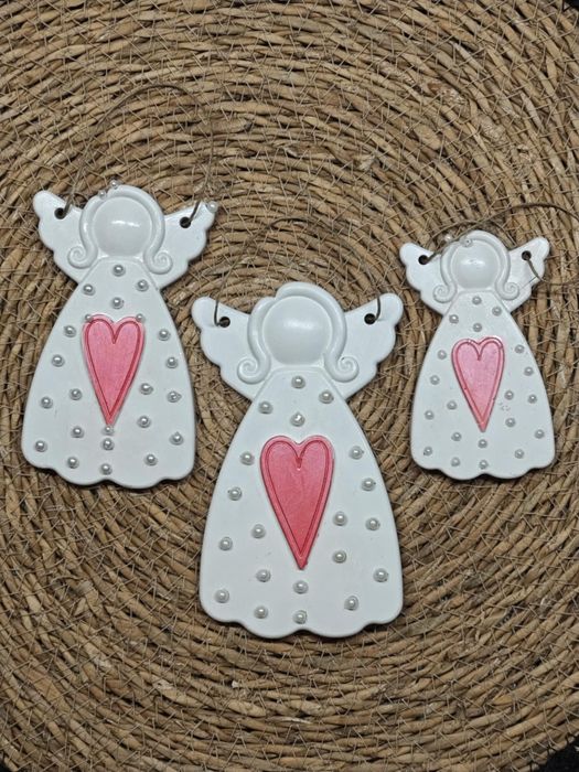 Aniołki gipsowe lakierowane na choinkę