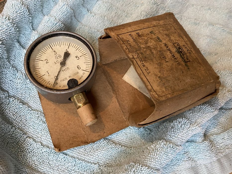 Manometr. CCCP. NOWY.