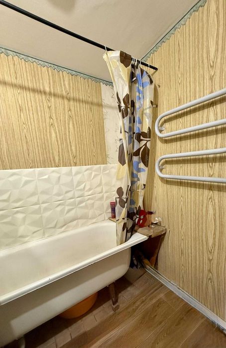 Продаж 2-кімнатної квартири Сихів