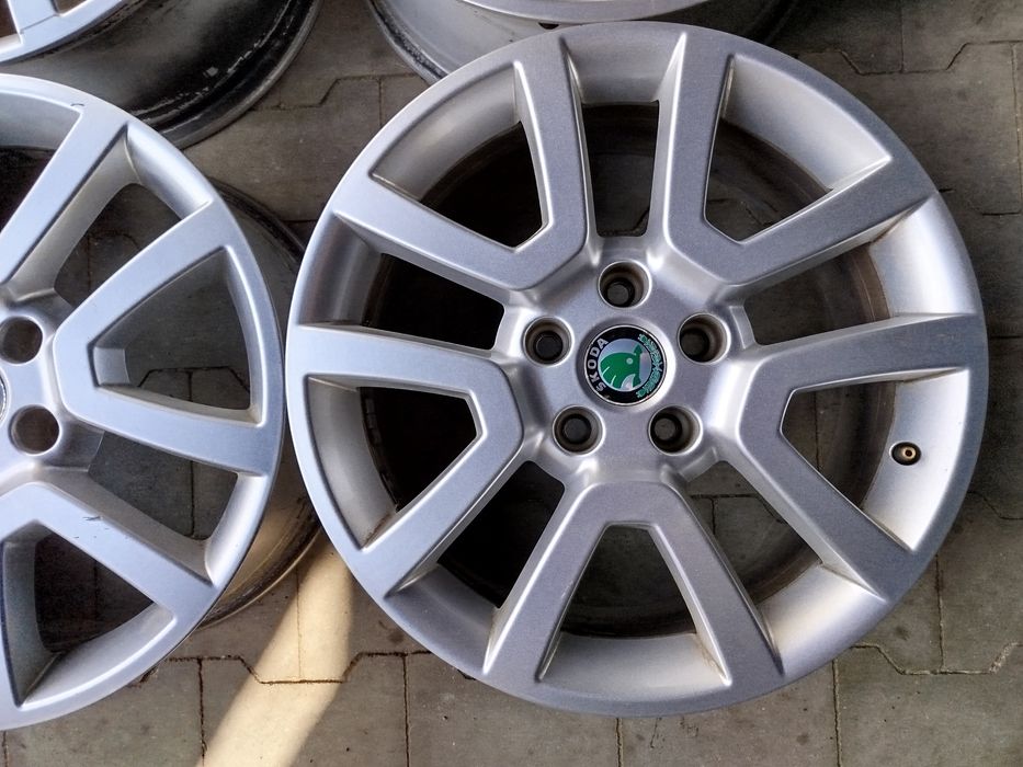 Felgi aluminiowe 5x112 17" Oryginał Skoda