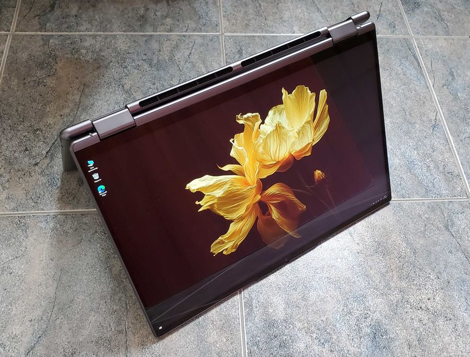 Lenovo Yoga 7 16IAP7 16" 2.5K IPS Touch (i5/8GB/256GB/Thunderbolt 4)