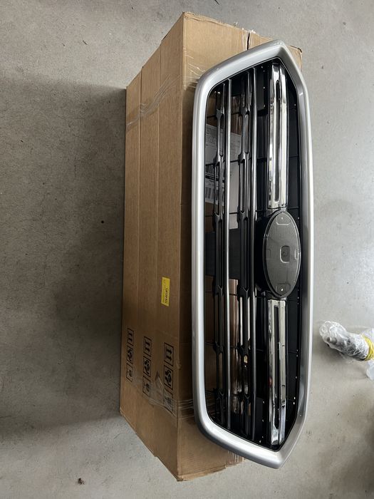 Решетка радиатора Subaru Outback Legacy b15 2015 2016 2017 2018 2019