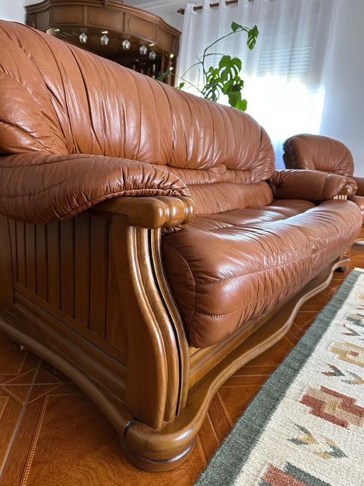 Conjunto de 3 sofás clássicos