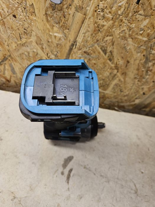 Klucz udarowy 1/2 pod baterie makita brushless 18v