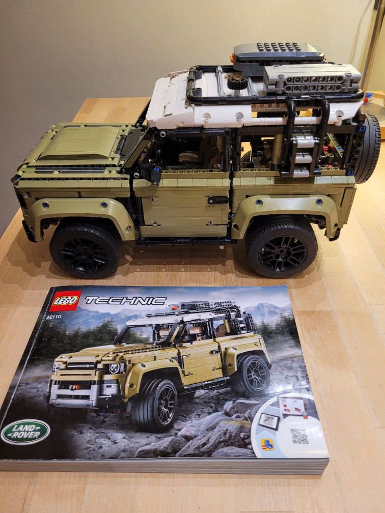 Lego Technic 42110 Land Rover Defender