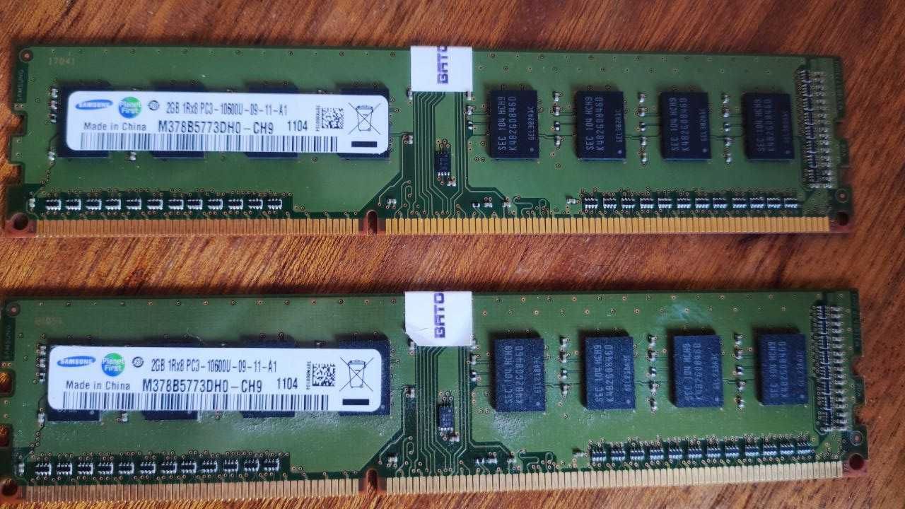 Оперативна пам'ять 4GB Samsung