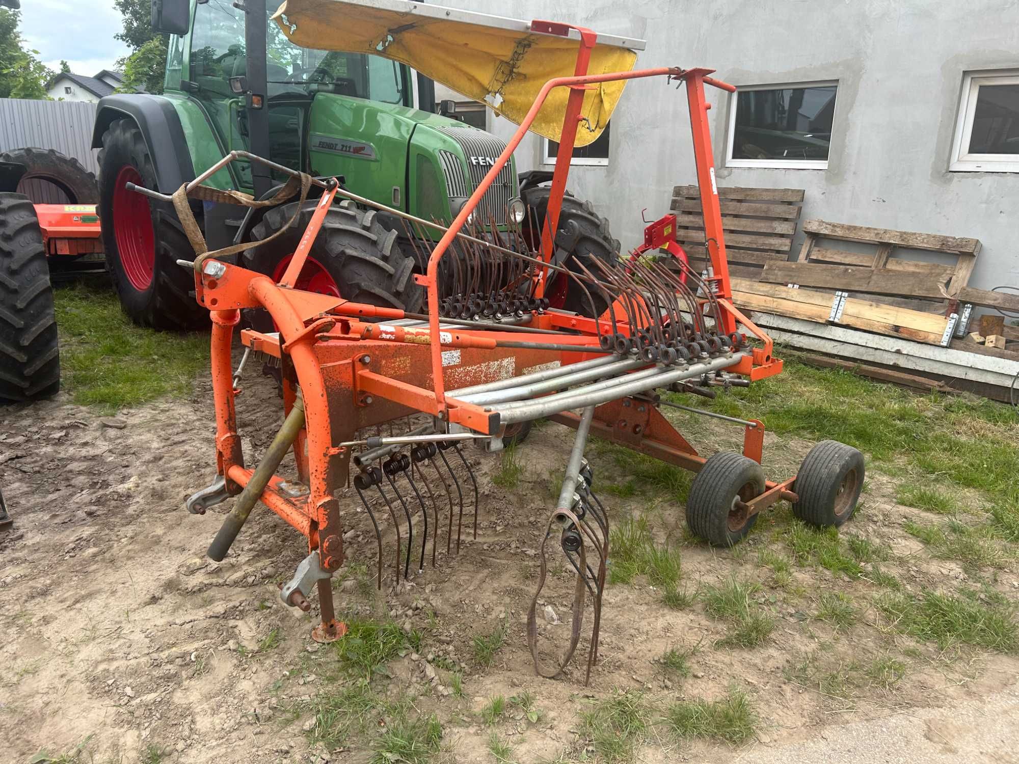 Zgrabiarka Fella 4.2M Jak Vicon Andex