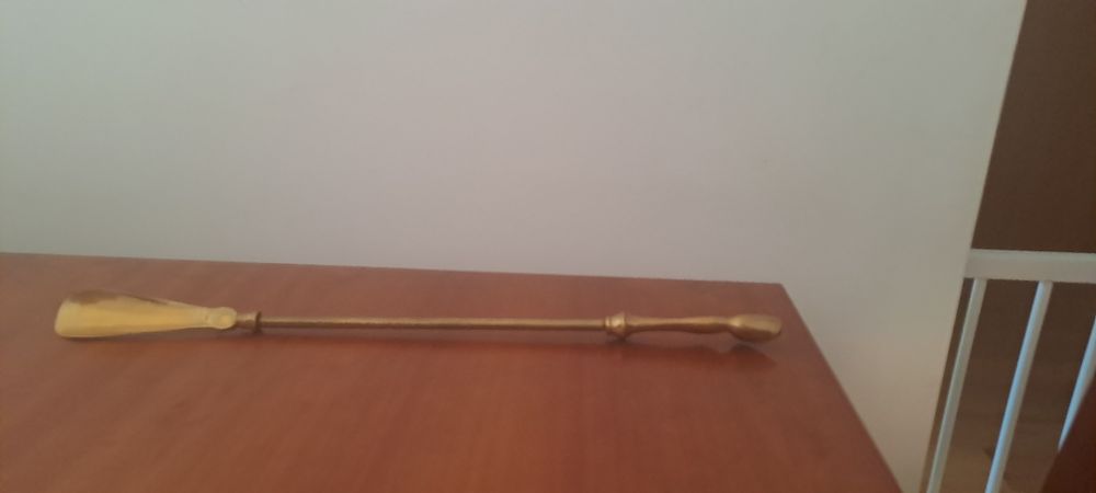 Calcadeira em bronze