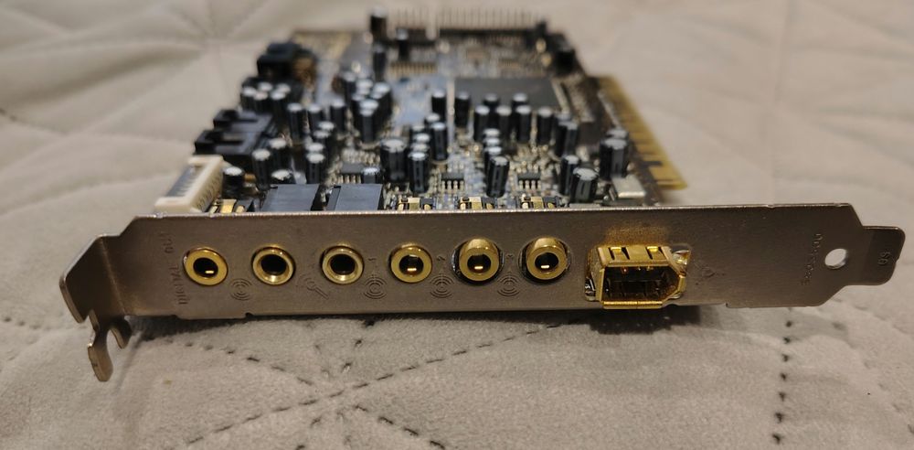 Звукова карта  Creative Audigy 2 ZS SB0350