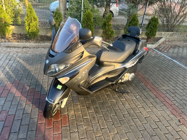 Skuter Piaggio Xevo 125 okazja 17tys km! 2013r Serwis! Weekend=6299zl!
