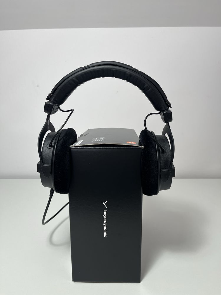 Beyerdynamics DT990 pro black edition