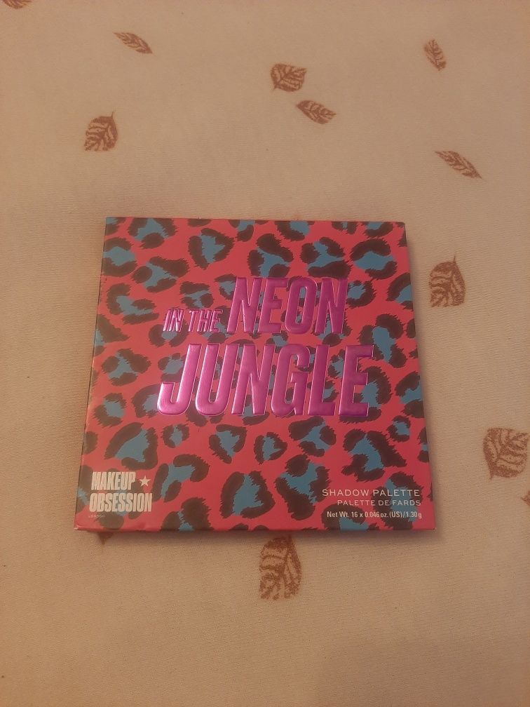 Makeup obsession in the neon jungle cienie do powiek paletka makijaż o