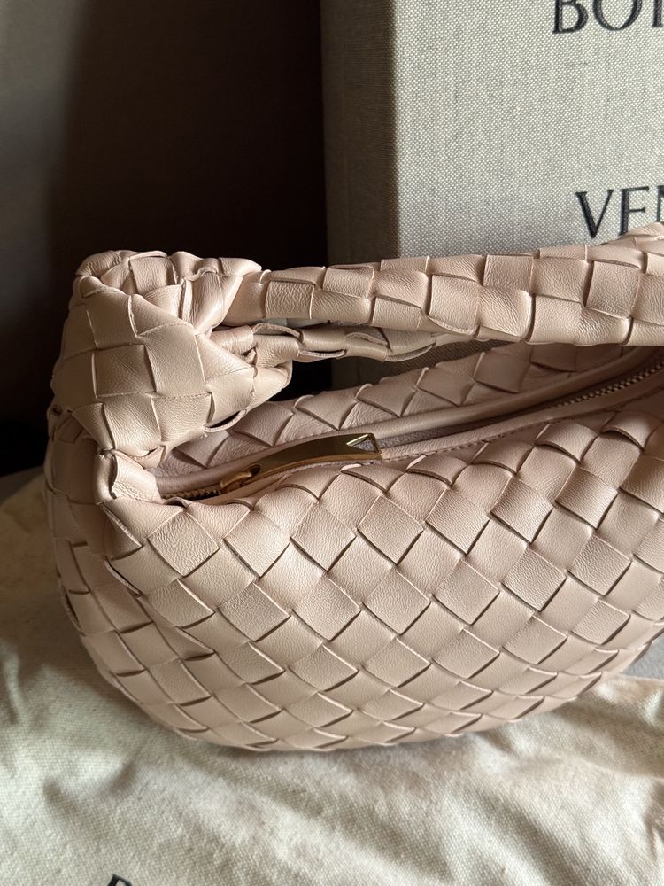 Сумка Bottega Veneta Jodie mini pink рожева