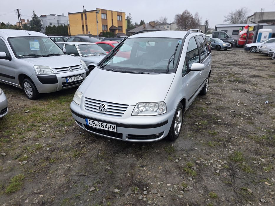 Volkswagen Sharan 1.8t 8 osobowy