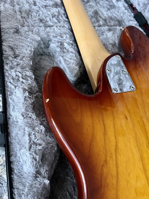 Fender Jazz Bass Elite V preamp Sadowsky