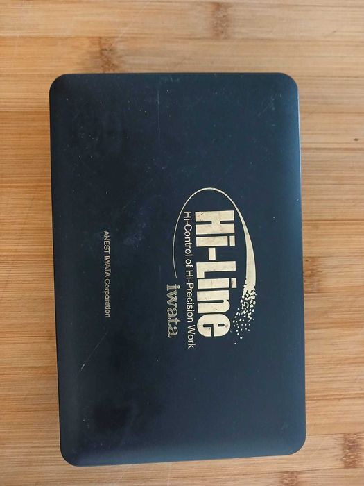 2 Aerógrafos IWATA / 2 Airbrushes