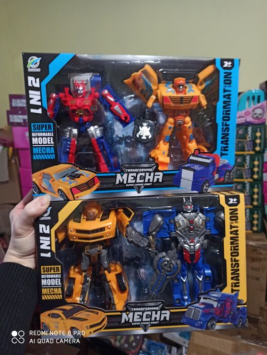 Трансформер Бамблбі Бамблби Оптимус Прайм робот машина машинка