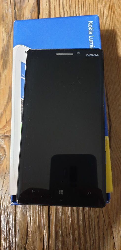 Nokia lumia 930 solidny telefon