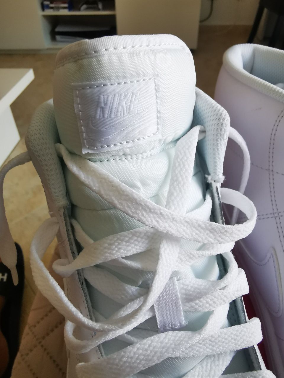 Ténis Nike Court Royale 2 Mid