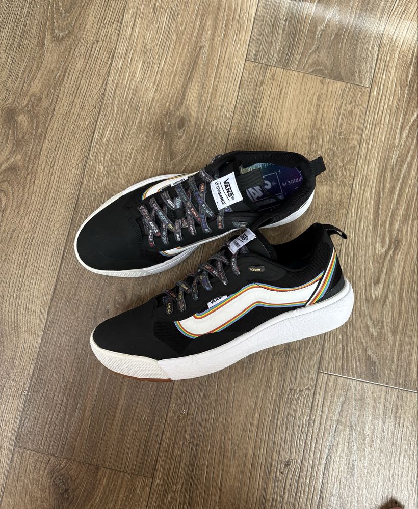 Vans р.42 уст.27см Чоловічі кеди кросівки Ванс UltraRange EXO Pride