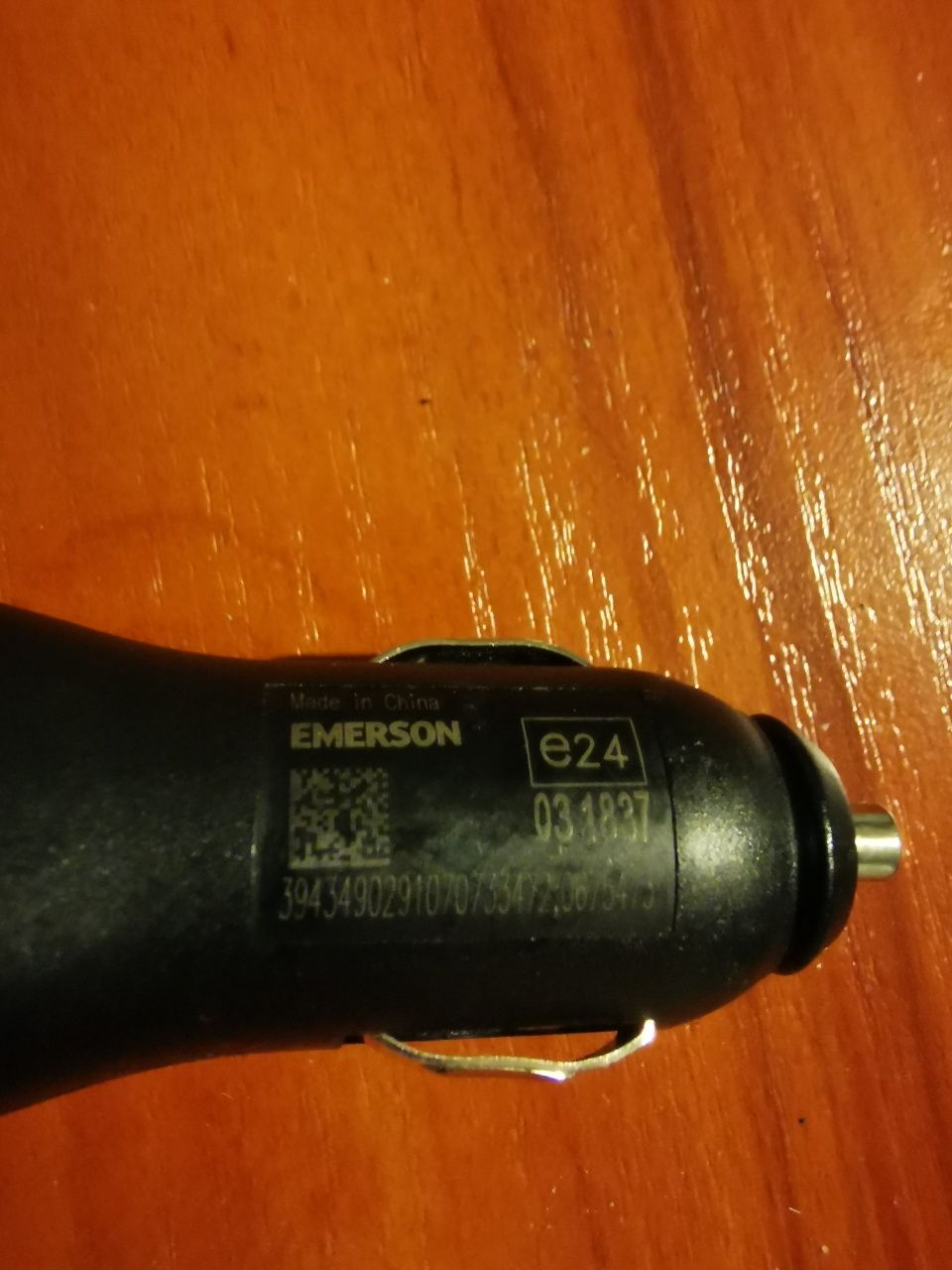 Emerson ładowarka samochodowa Nokia oryginalna na boleć do tel