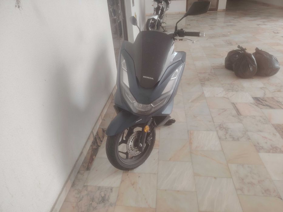 Honda PCX 125CC 2024