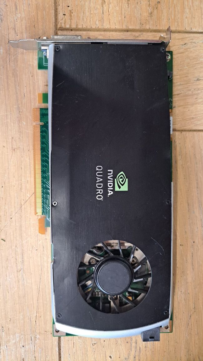 karta to NVIDIA Quadro FX 3800
